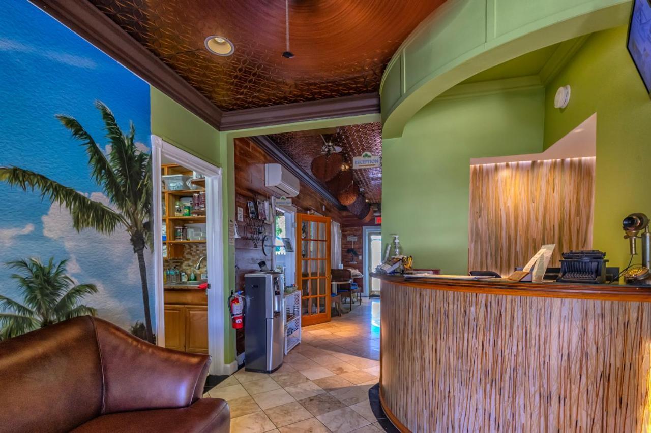 Seascape Tropical Inn (Adults Only) Key West Exterior photo